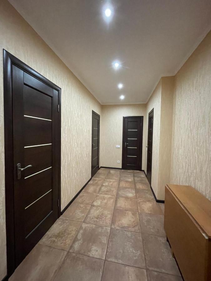 View Apartments, 22 Floor With 2 Rooms 基輔 外观 照片